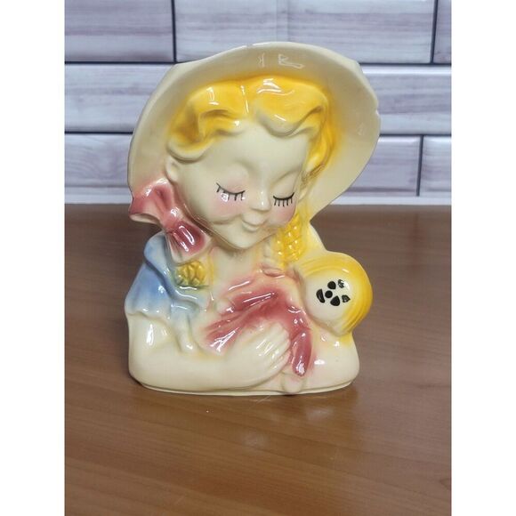 Vintage Girl with Doll Vase, Shawnee Pottery USA - Picture 1 of 10